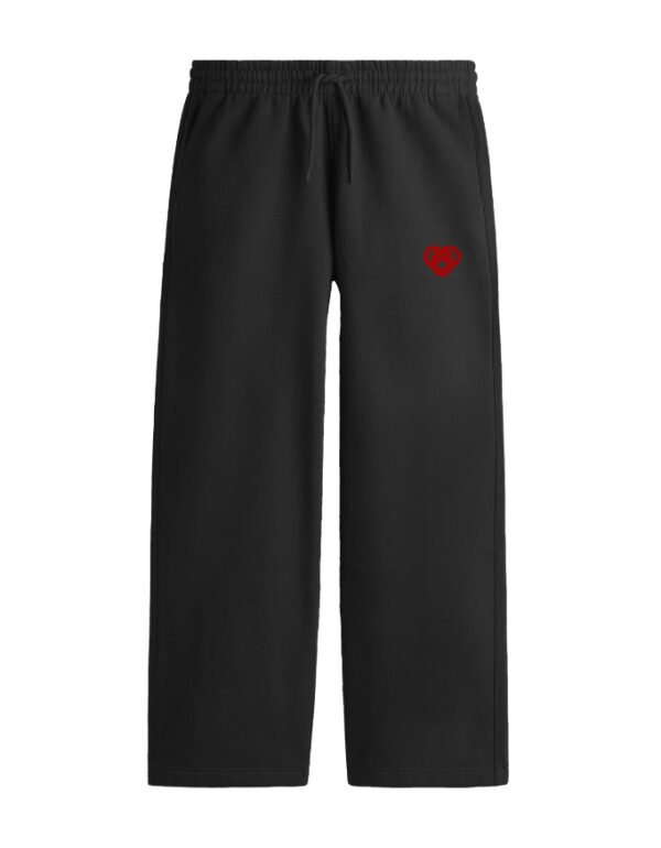 trendy baggy sweatpants outfit